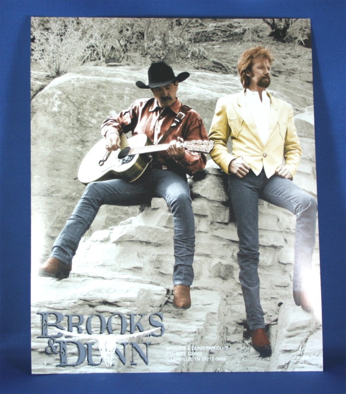 Brooks & Dunn - 8x10 color photograph sitting on rocks