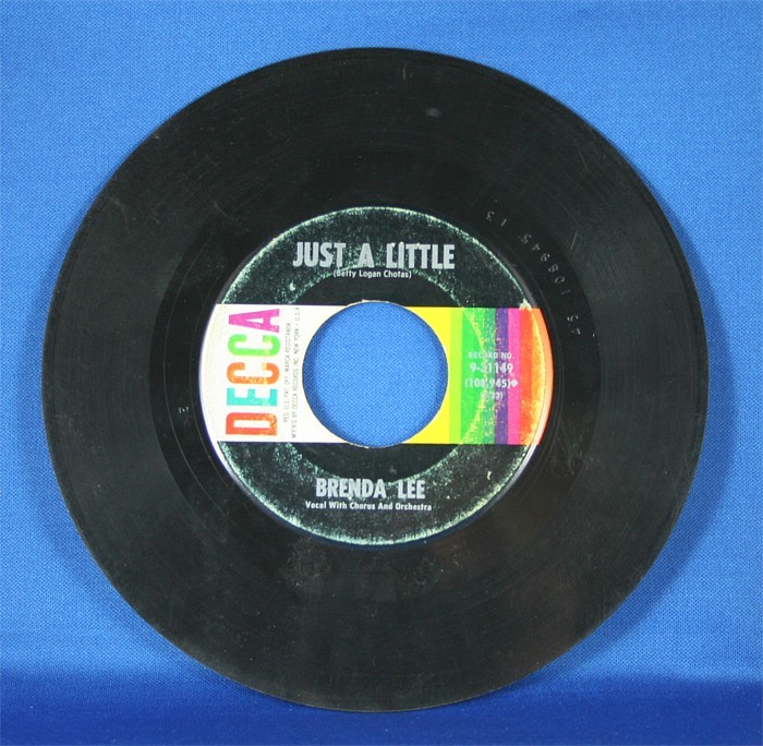 Brenda Lee - 45 LP "Just A Little" and "I Want To Be Wanted"