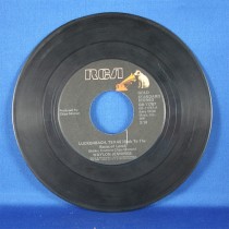 Waylon Jennings - 45 LP "Luckenbach, Texas" & "Belle Of The Ball"